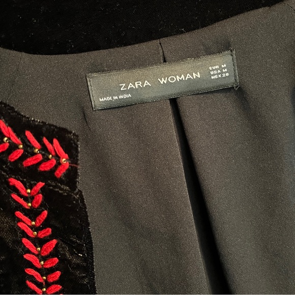 Zara Woman Black Velvet Embroidered Balloon Sleeve Open Front Jacket medium - Picture 6 of 7
